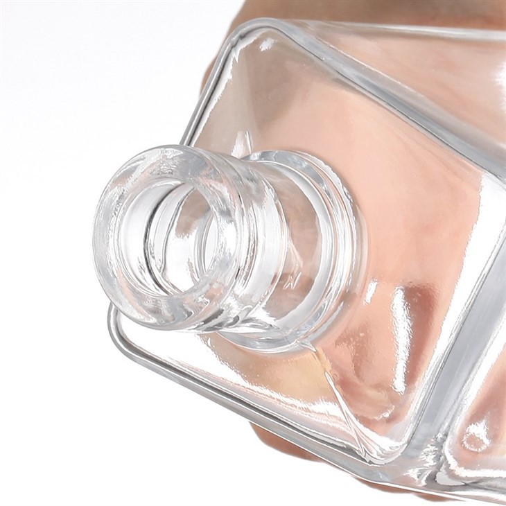 700ml Custom Alcohol Bottles