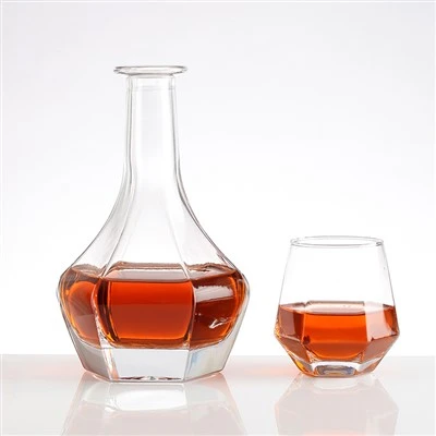 China Manufactured Glass Wine Bottle China Manufactured Glass Wine Bottle