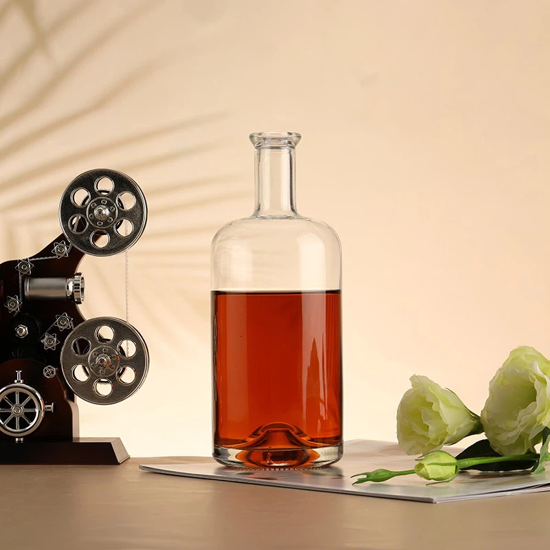 Top Grade Extra White Flint Vodka Glass Bottle